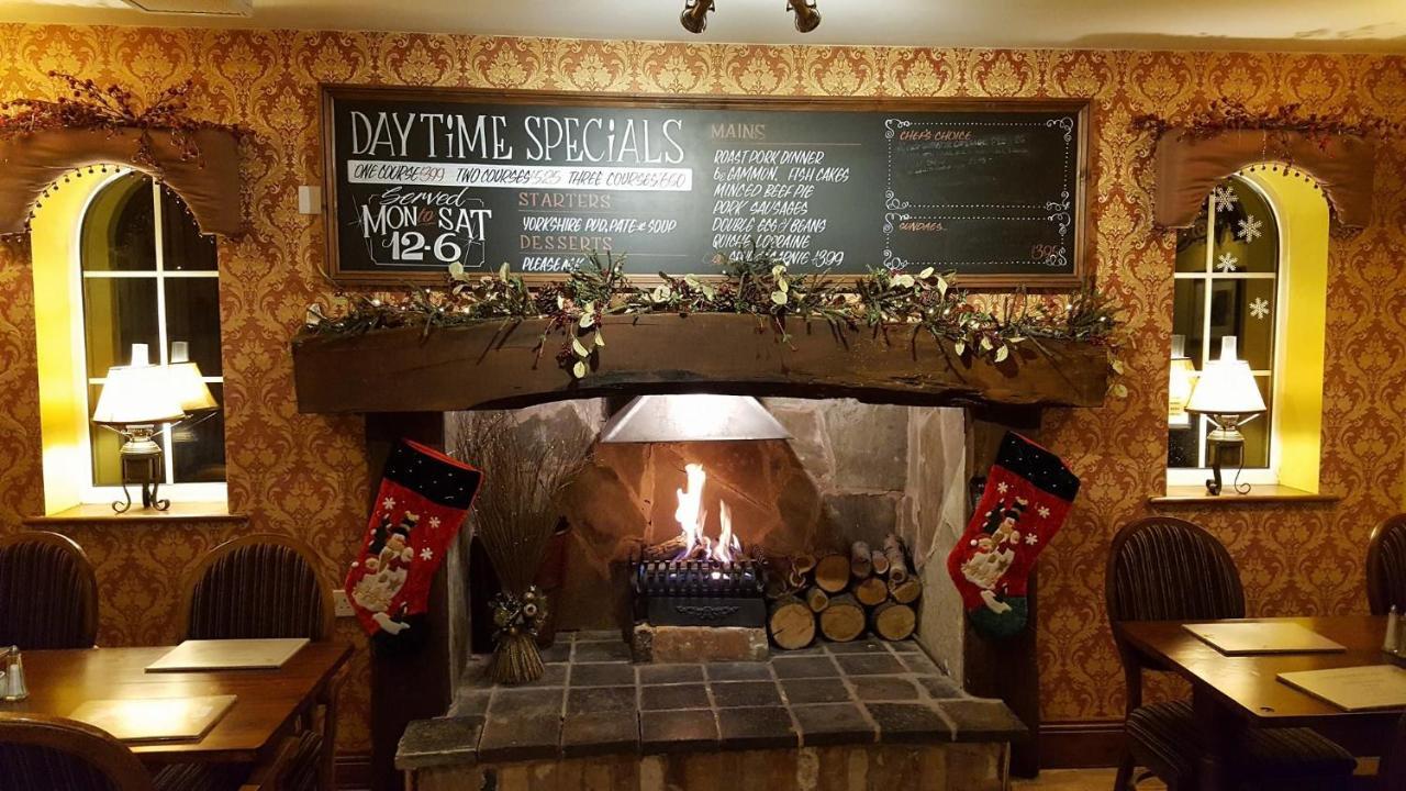 The Punchbowl Inn Thorne Exterior foto