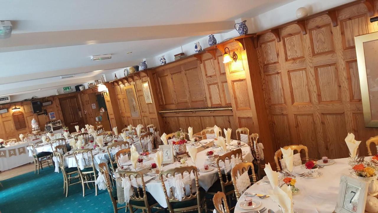 The Punchbowl Inn Thorne Exterior foto